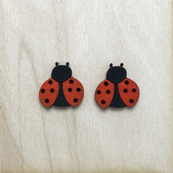 σκουλαρίκια πασχαλίτσα